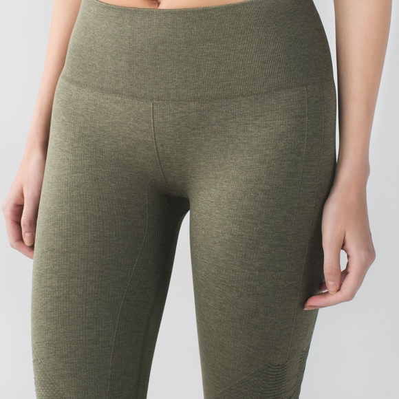 Lululemon In The Flow Crop Leggings Pants Heathered Fatigue Green - Picture 3 of 3
